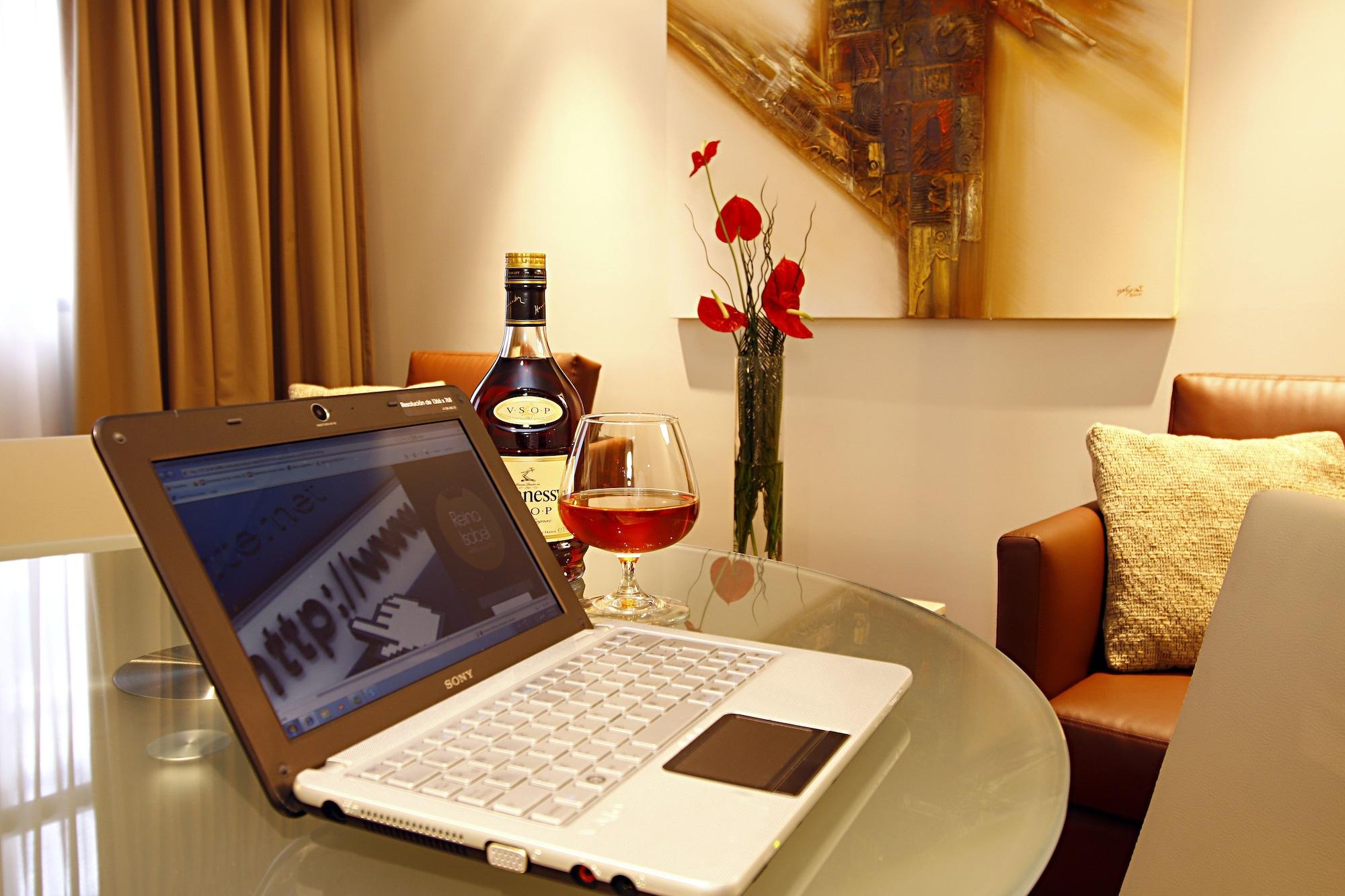 Hotel Reina Isabel Quito Eksteriør billede