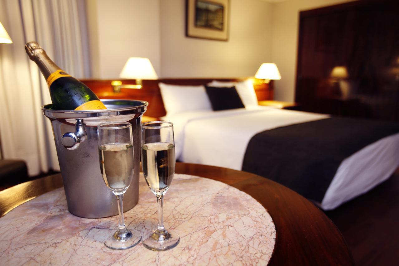 Hotel Reina Isabel Quito Eksteriør billede